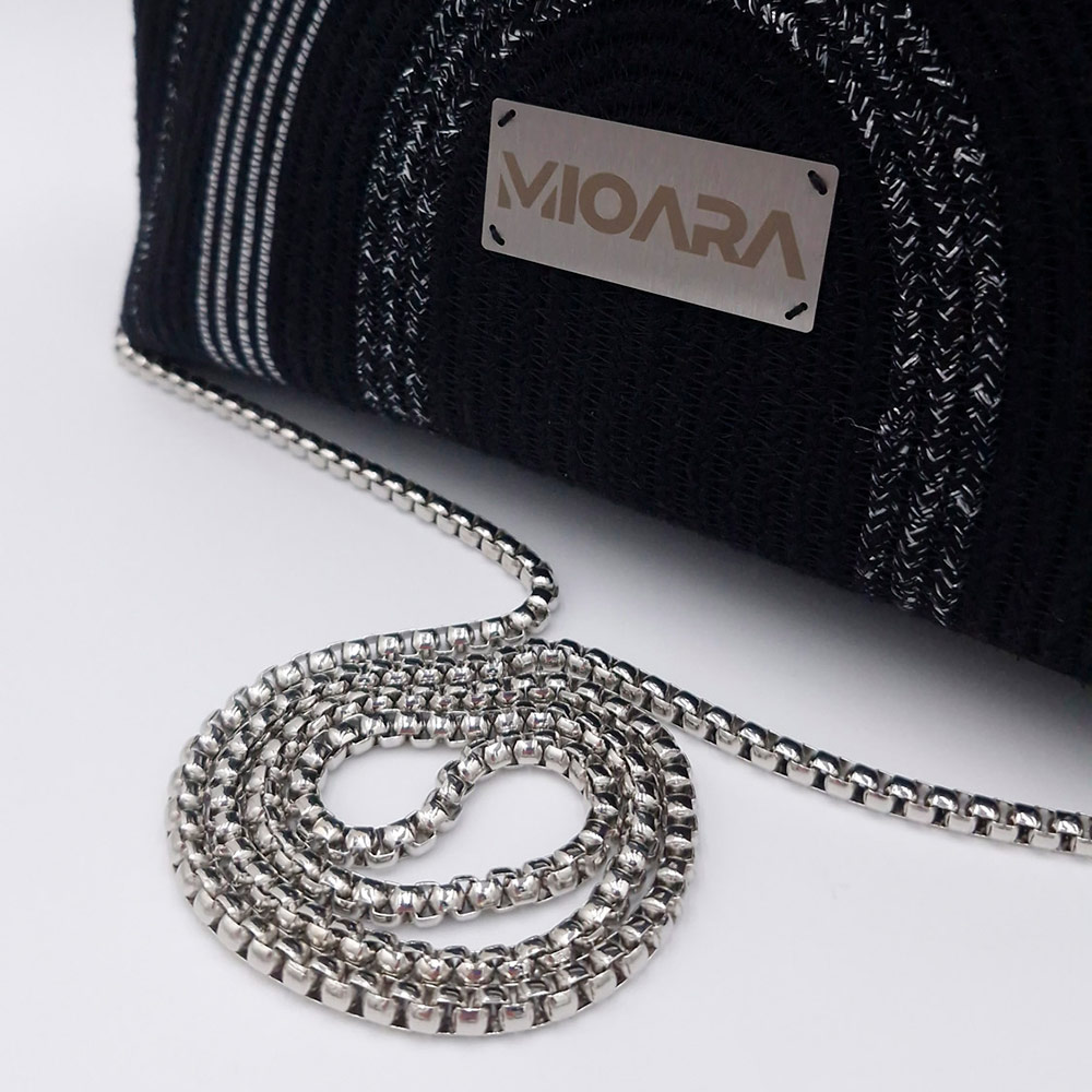 Bolso Amparo - Negro y Plateado - Imagen 7